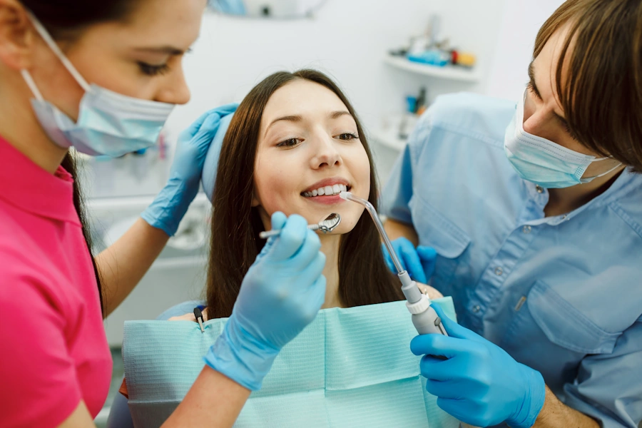 Aesthetic dental filling Antalya