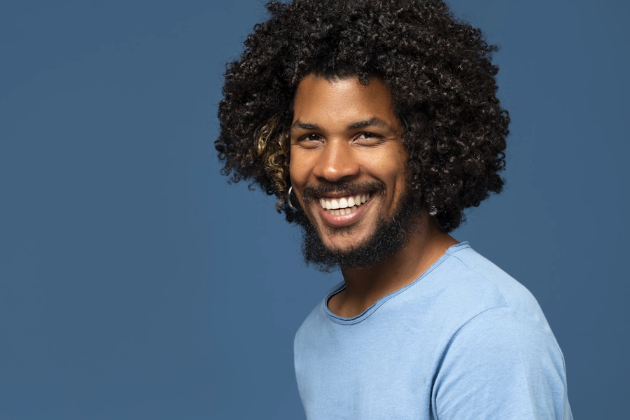 Professional teeth whitening treatment results at Sundent Dental Clinic Antalya